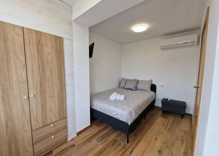 Cozy With Terrace, Air Cond, Free Parking, By With Lda * Porto