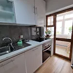 Cozy With Terrace, Air Cond, Free Parking, By With Lda Apartamento