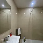 Cozy With Terrace, Air Cond, Free Parking, By With Lda Apartamento