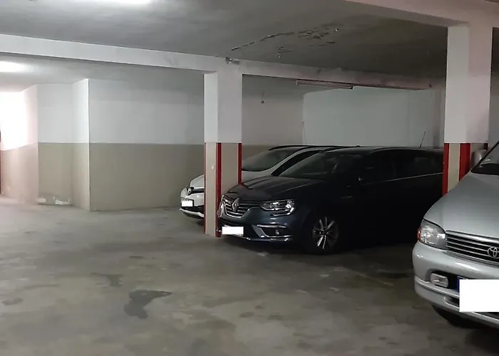 Cozy With Terrace, Air Cond, Free Parking, By With Lda شقة