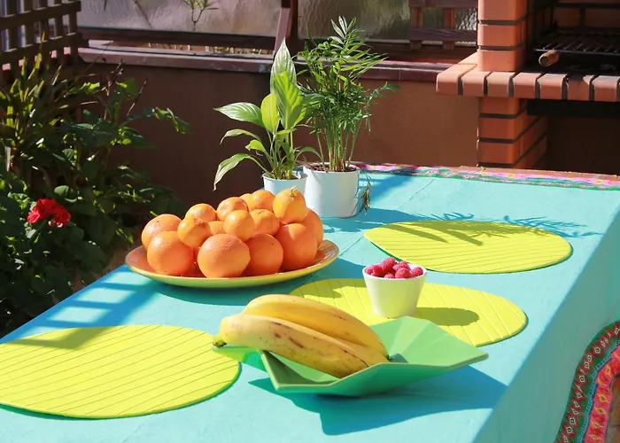 Apartment Cozy With Terrace, Air Cond, Free Parking, By With Lda *